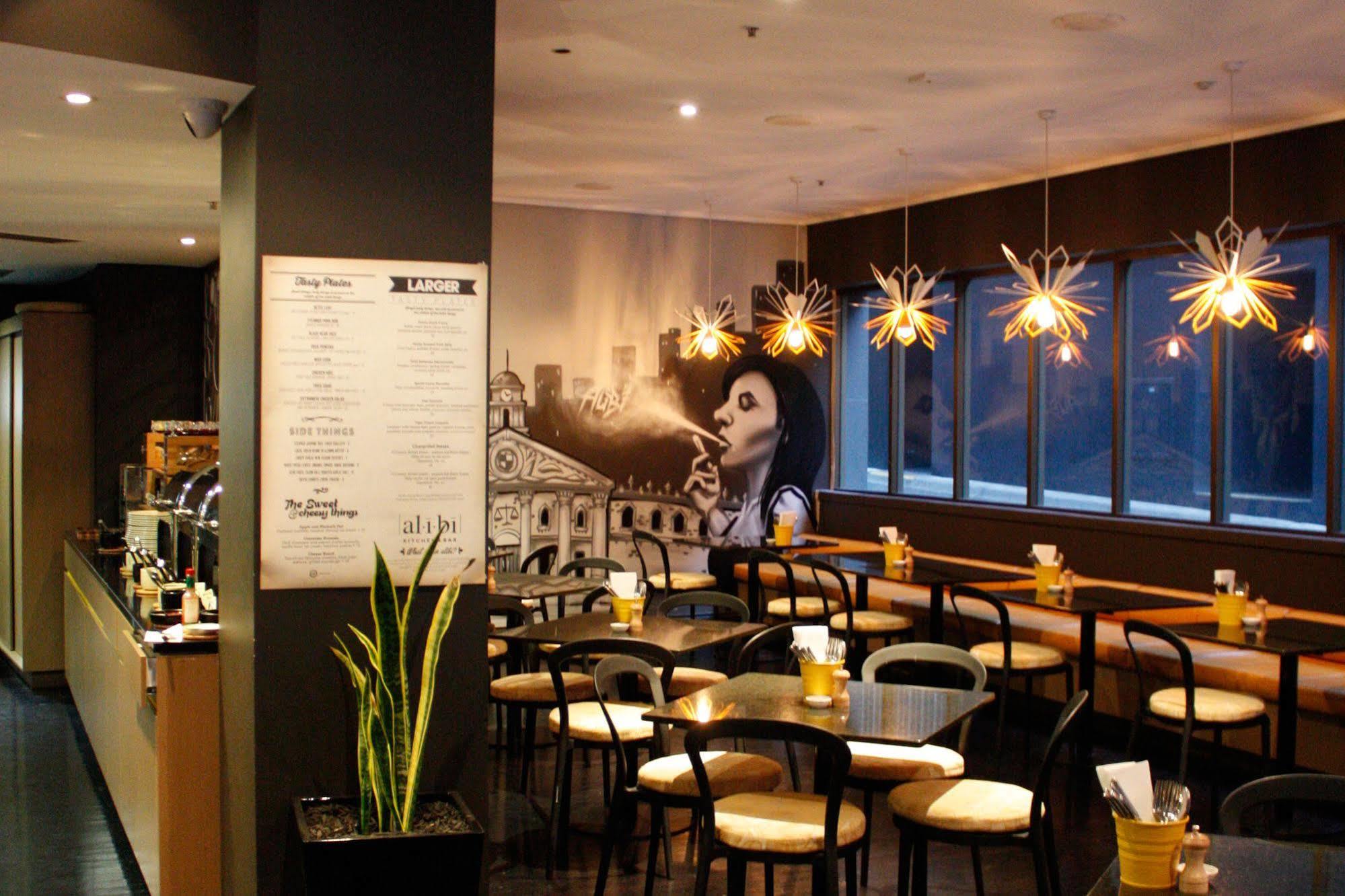 Mantra On Little Bourke Melbourne Aparthotel Exterior photo